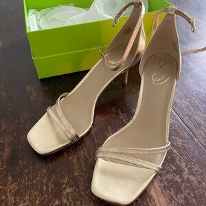 Sam Edelman Peonie Kitten Heel Gold Sandal Size 10